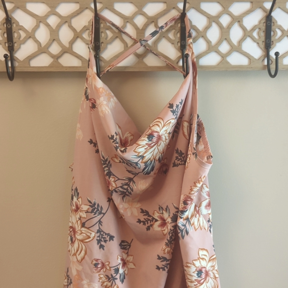 Shein Curve 3xl Pink Floral crisscross back